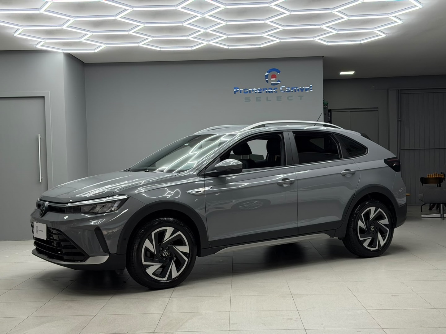 VOLKSWAGEN NIVUS 1.0 200 TSI TOTAL FLEX HIGHLINE AUTOMÁTICO